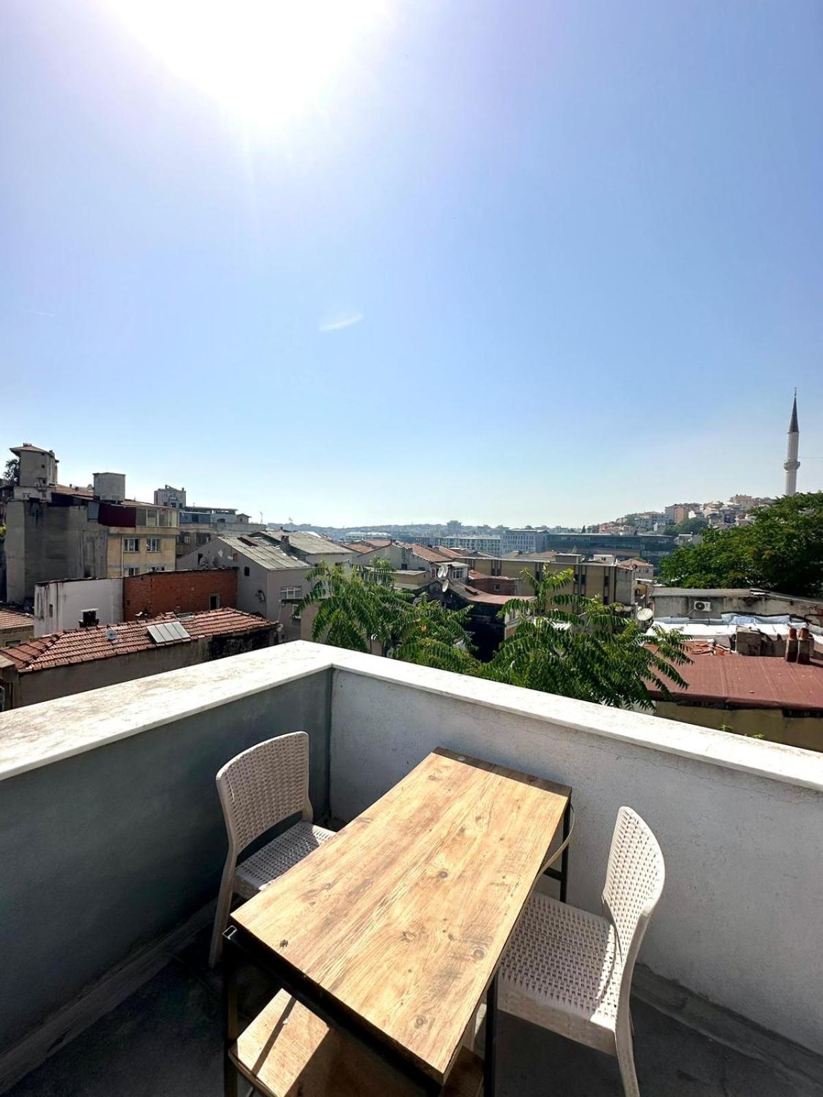 Taksim Daylif Hotel Istanbul Bagian luar foto