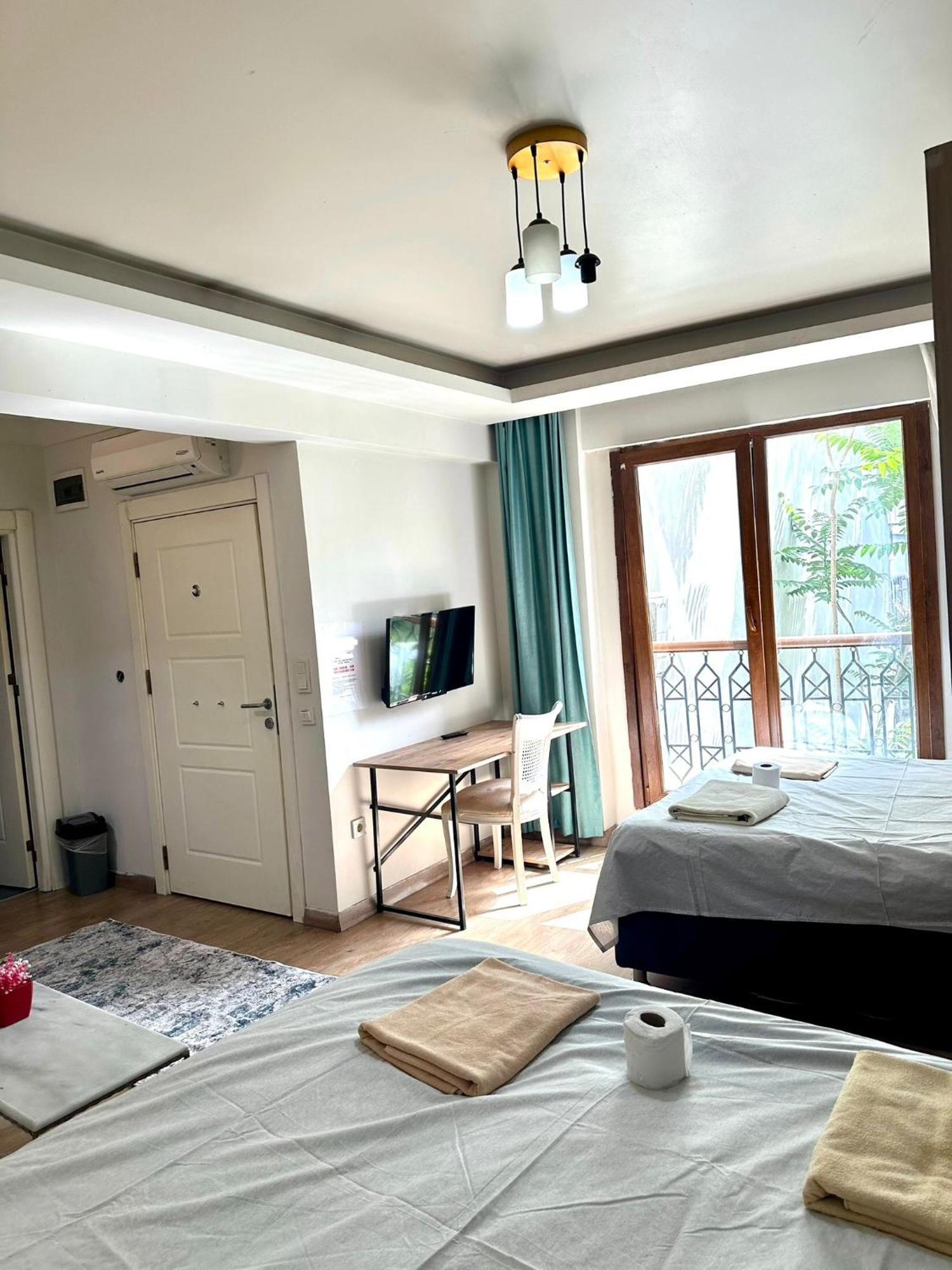 Taksim Daylif Hotel Istanbul Bagian luar foto